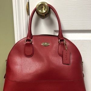 HOLIDAY SPECIAL! EUC Coach Purse